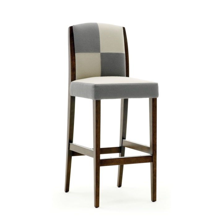 Hotel Stools / Benches